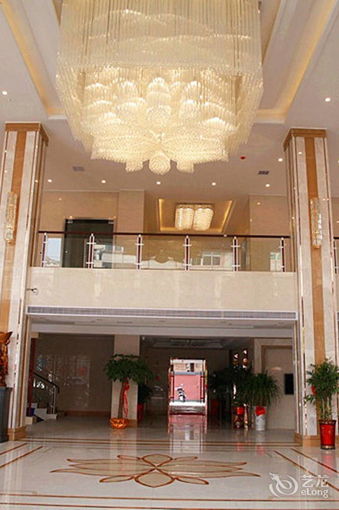 Honghu Jintai Hotel Yueyang Exterior photo